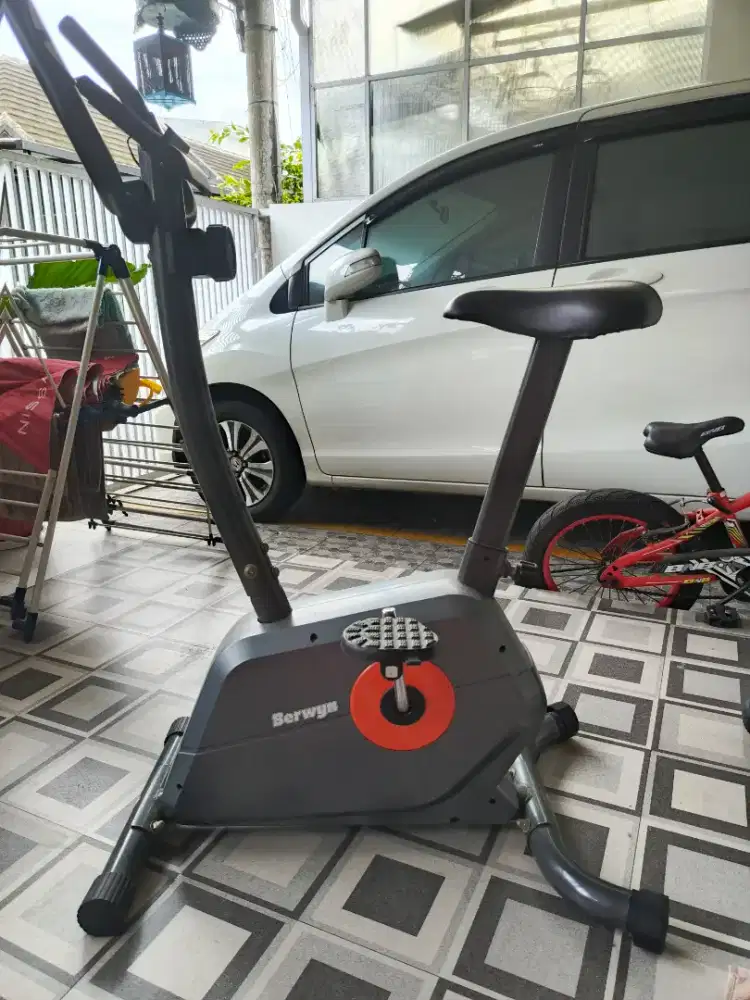 Jual sepeda statis Berwyn