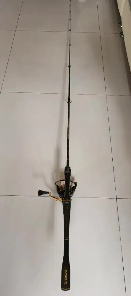 Joran pancing Daido predator limited edition plus reel Daido ocea SW