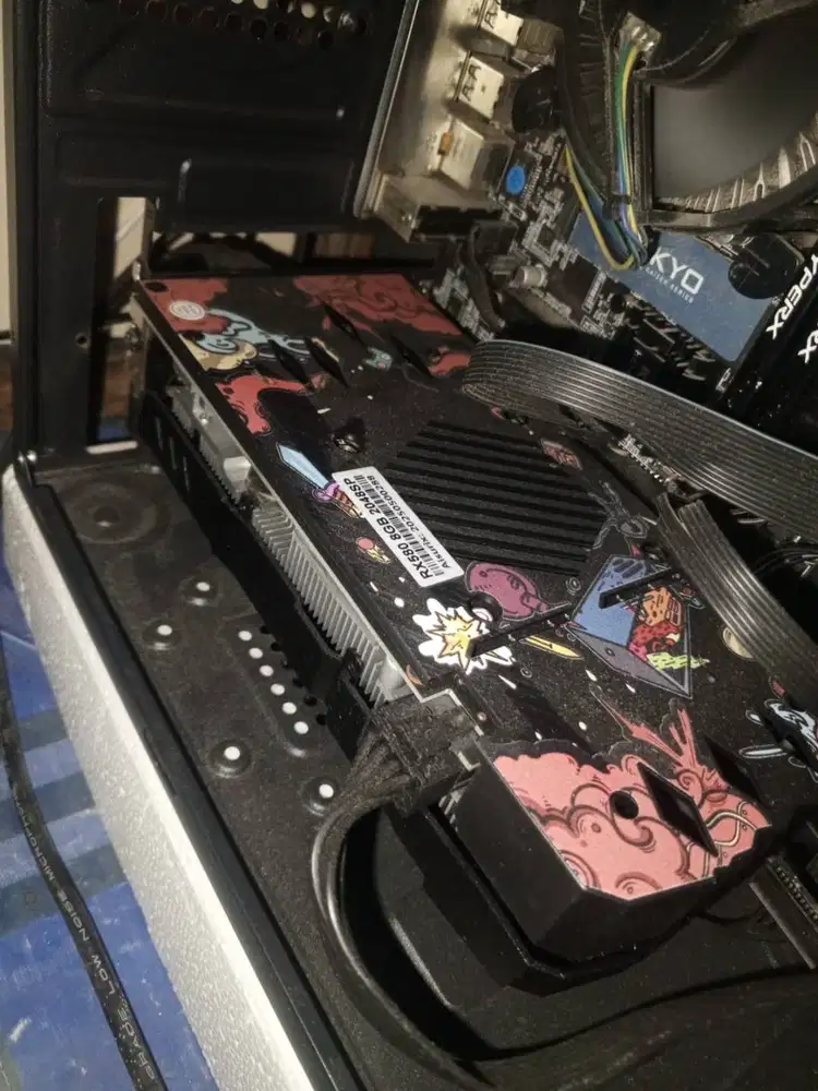 rx 580 8gb aisurix kondisi normal gacor boleh nego, khusus tasik