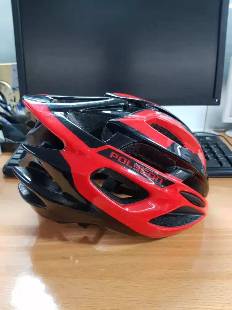 Helm Sepeda poligon Ori