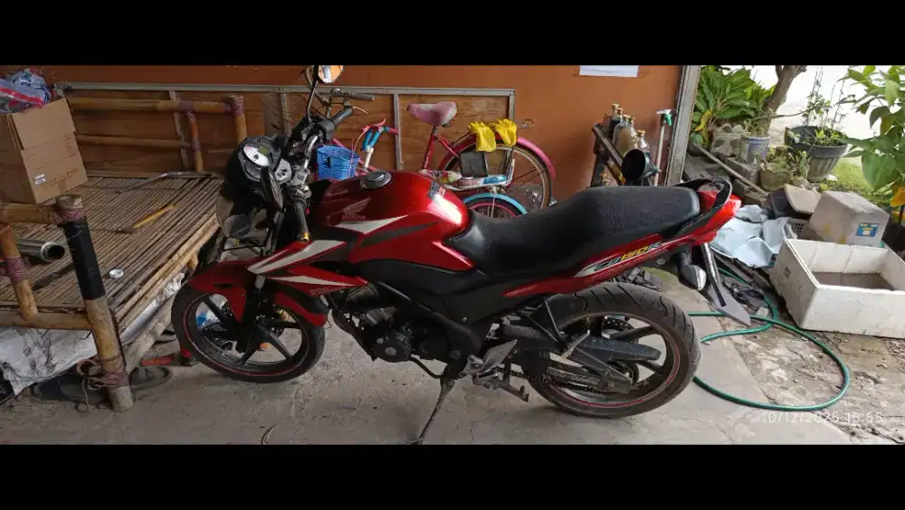 Jual motor Honda CB 150 old