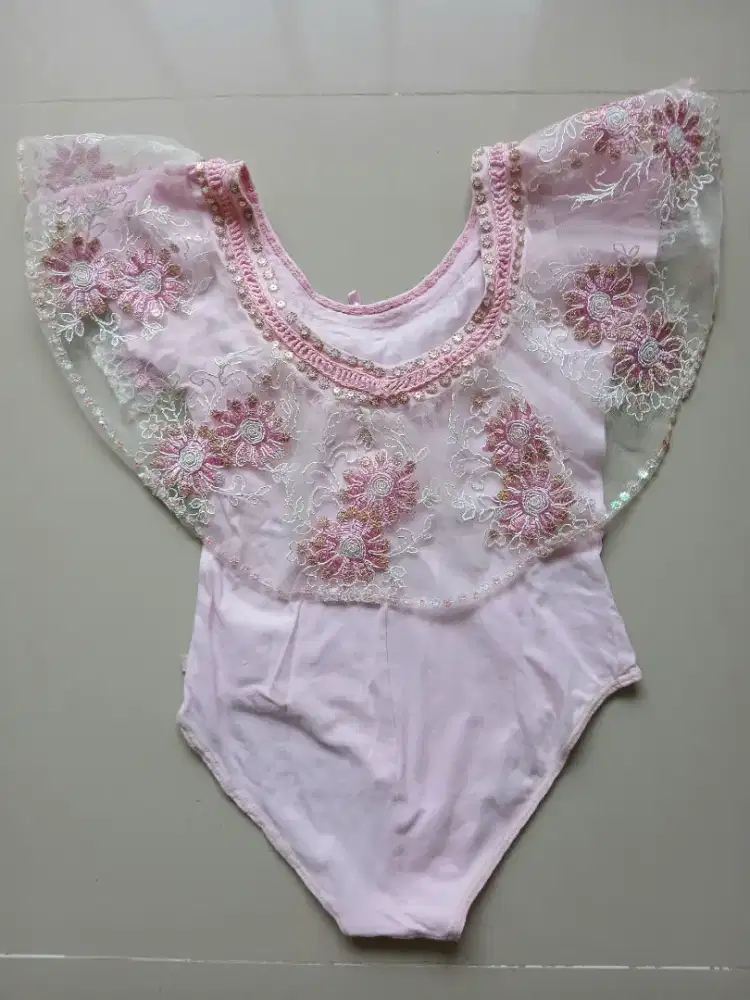 Baju kostum balet renang size 5, preloved