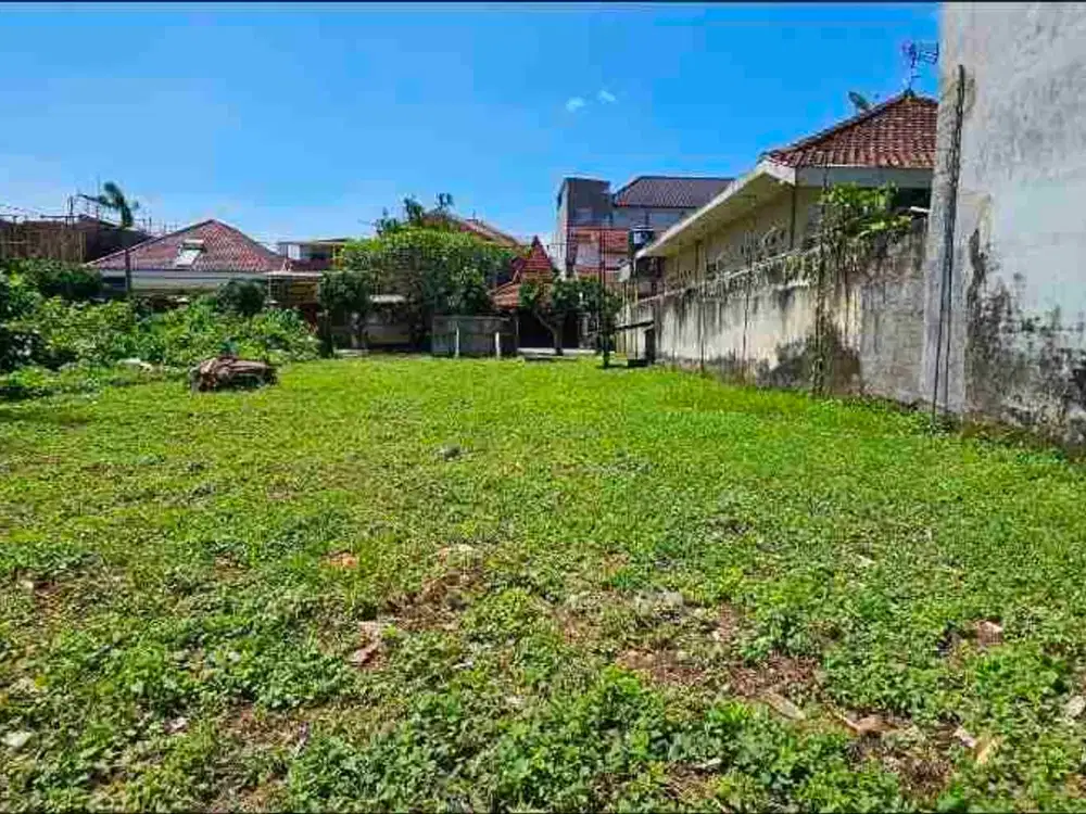 tanah premium dibangun kos elite di jl bunga suhat hanya 50 m dari raya cengkeh suhat dan dekat sekali ke kampus UB brawijaya