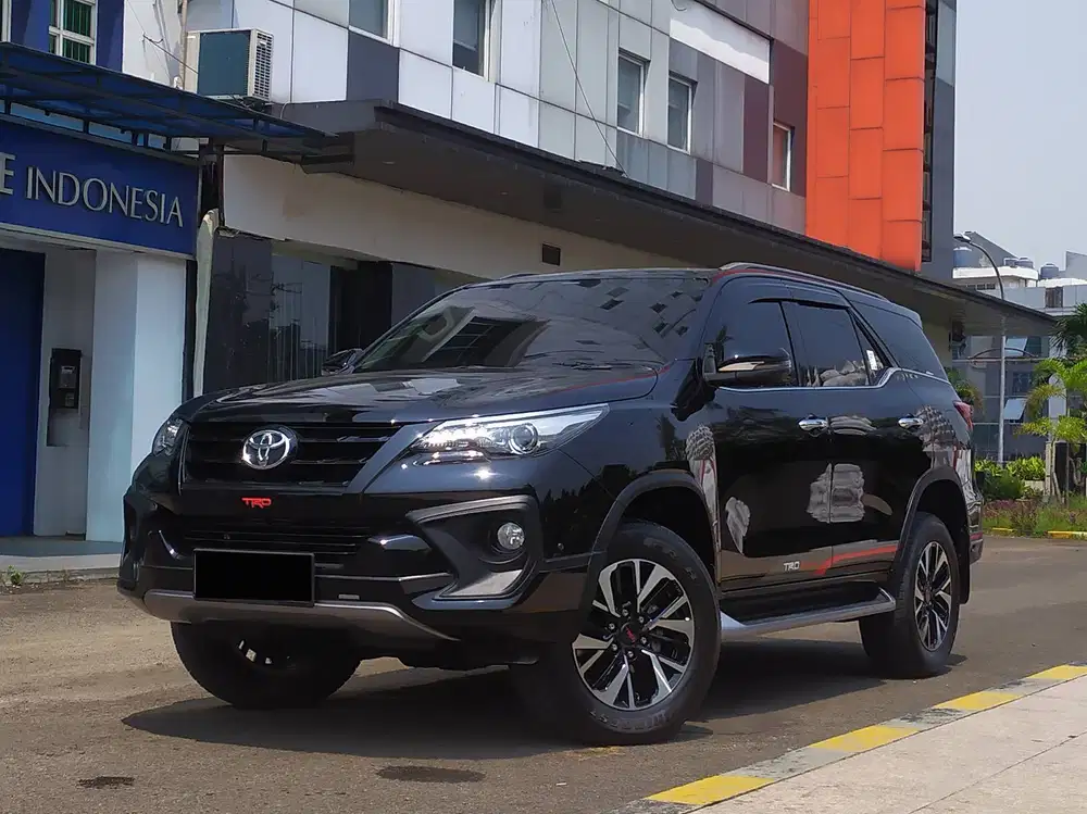 GENAP Km=67k Bunga=5,5% PAJAK=JuLy-26 TOYOTA FORTUNER 2.4 VRZ TRD 2018