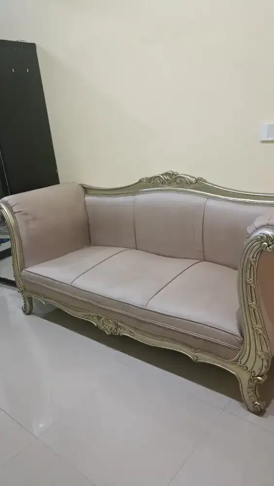 Kursi sofa 3 seat