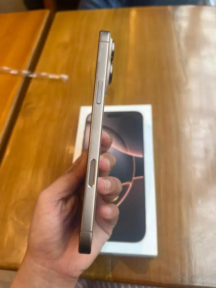 IPHONE 16Pm 256 gb like new ibox