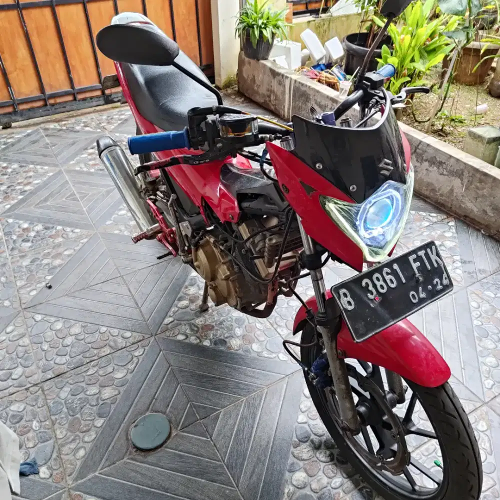 SATRIA FU FACELIFT MERAH 2014