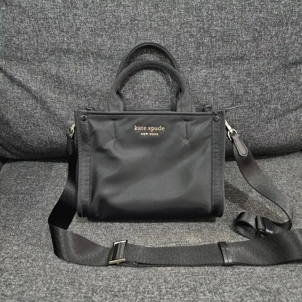 Preloved Tas Kate Spade Nylon Mini Tote 100% Original Like New
