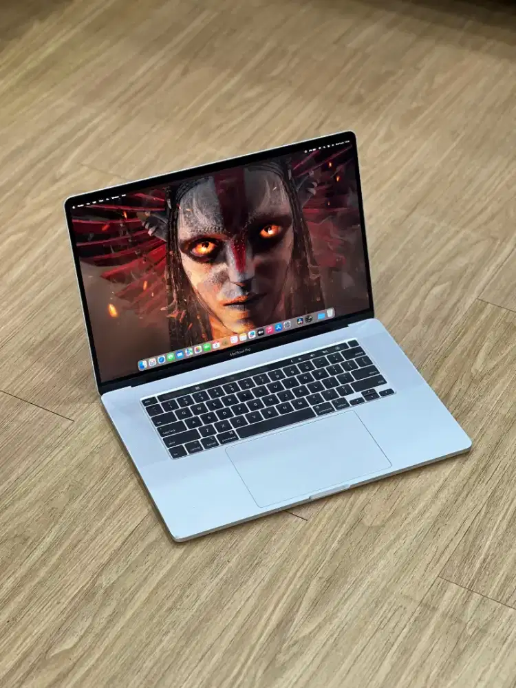 MacBook Pro 2019 16inch 32/512