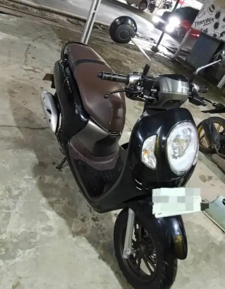 A.P C company Scoopy 2021