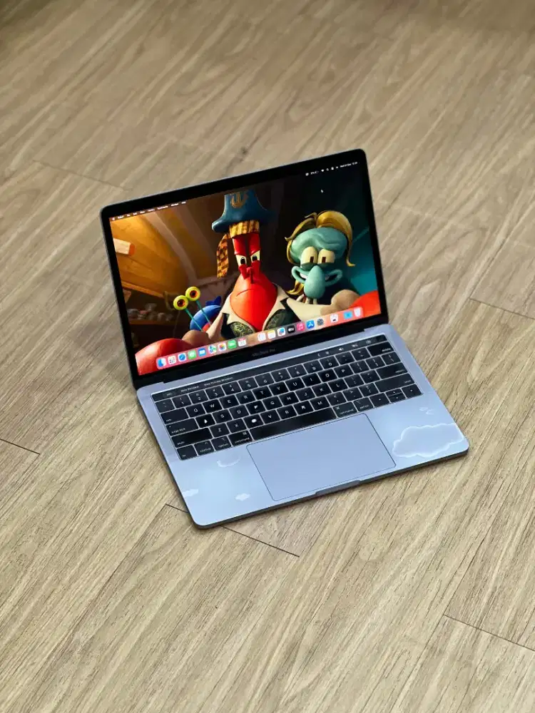 MacBook Pro 2018 13inch 16/256