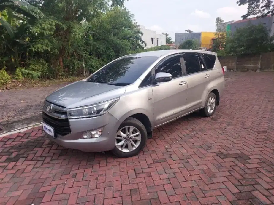 DP MURAH Kijang Innova 2.0 V Bensin-MT-2018 SILVER wPB