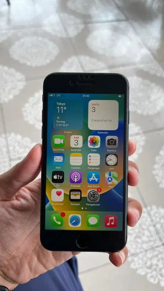 iPhone 8 space grey 64gb (all fungsi normal)