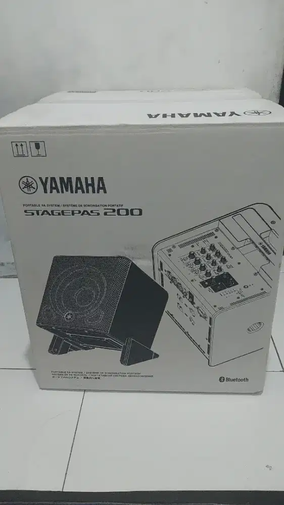 Yamaha stagepas 200