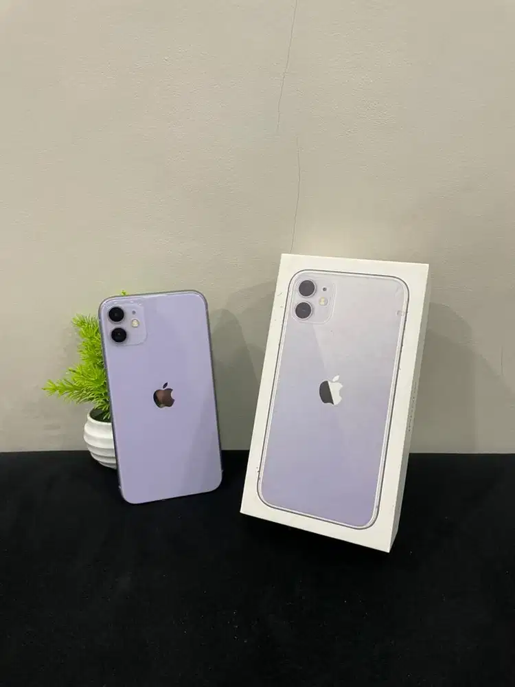 IPhone 11 64GB Purple mulus Fullset BH 100% Sinyal Permanent