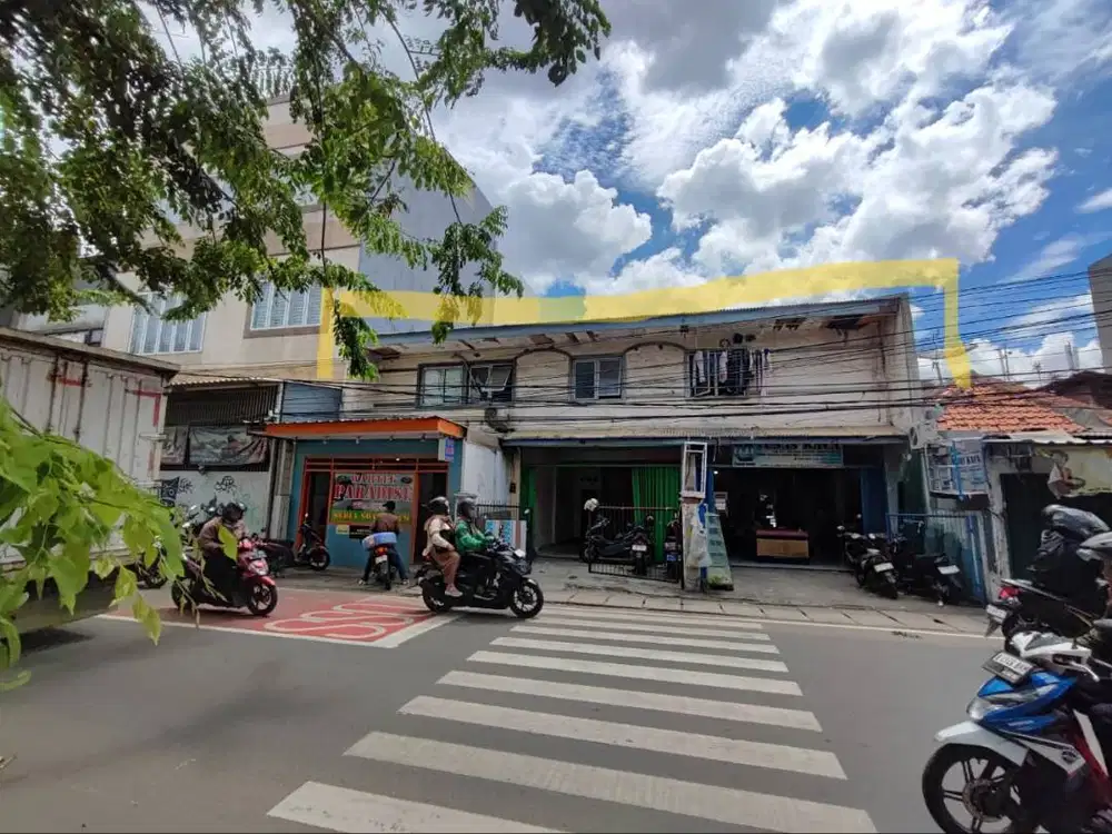 JUAL 3 RUKO  LOKASI KAMAL RAYA DEPAN SMA56 - TANPA PERANTARA