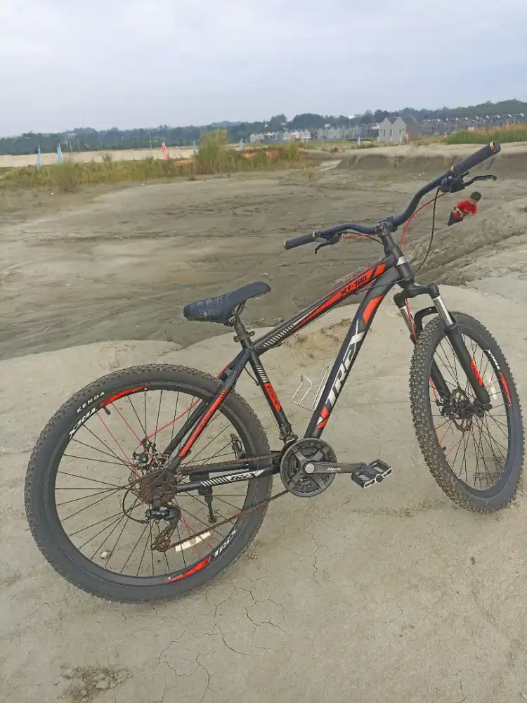 Sepeda MTB T-rex/trex xt 780