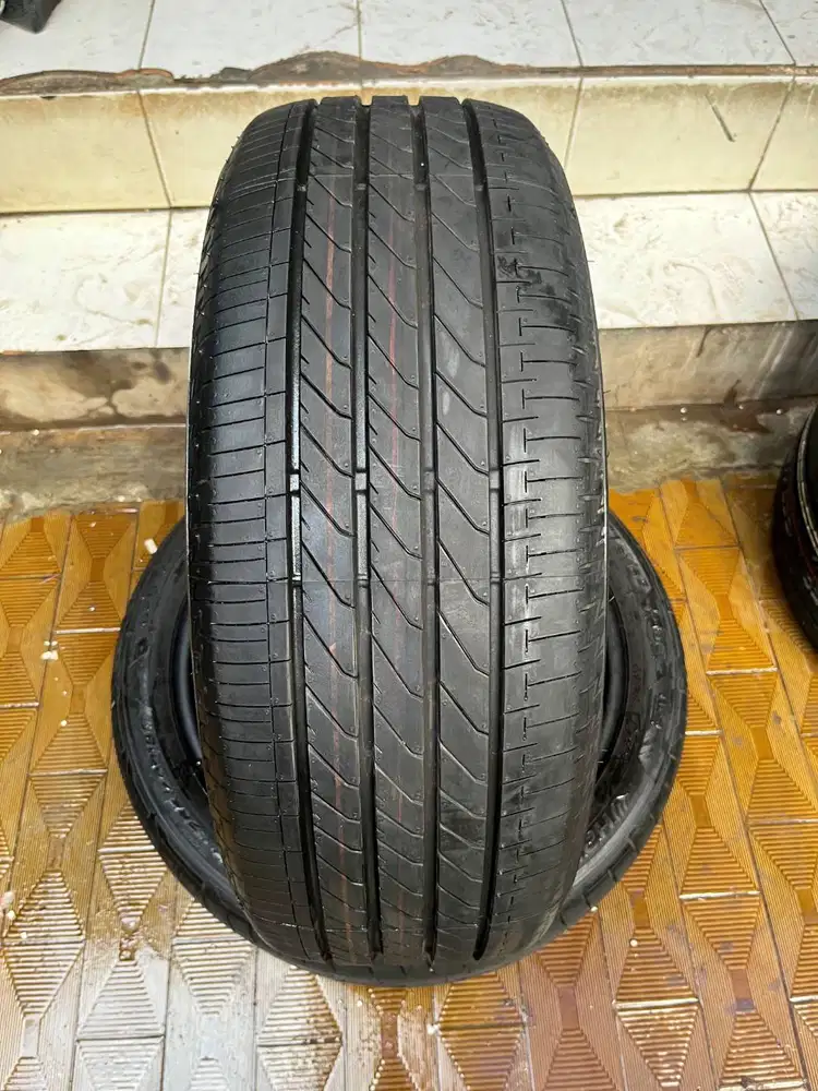 Gambar Ban Bridgestone Turanza T005A New Old Stock 215 55 r17 1Pcs