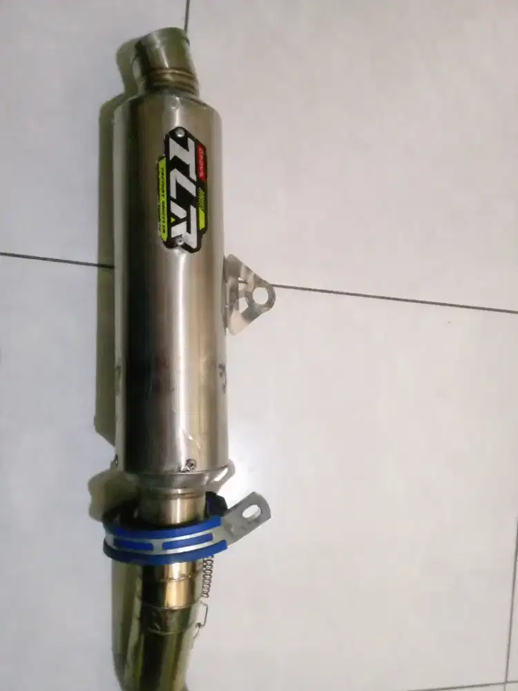 Knalpot racing R15 merk TLR