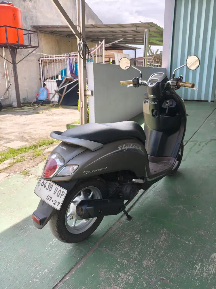 Motor Scoopy Stylish 2017 MESIN OK