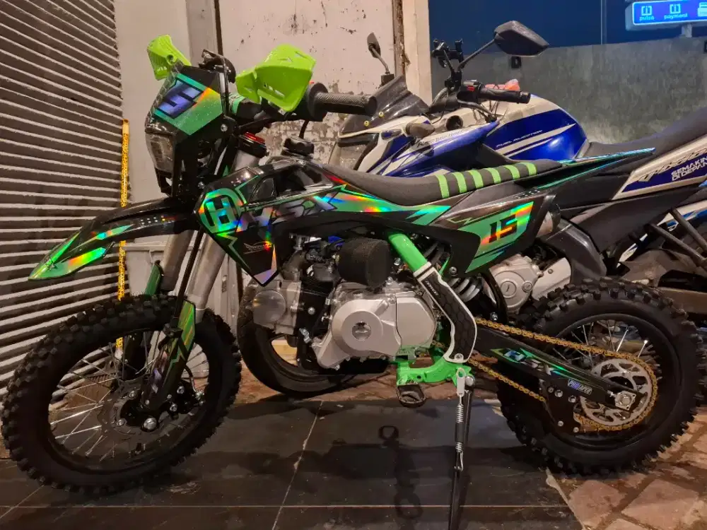 Medium motor Trail HSX 110cc matic