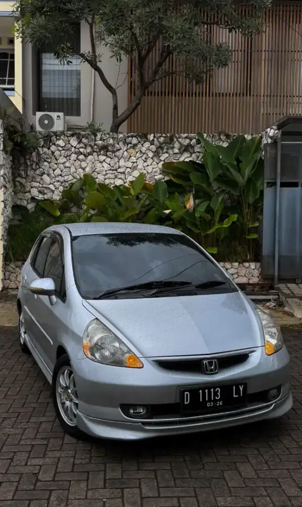 Jazz GD3 Vtec sporty AT 2006 fullset pajak isi pakean pribadi mulus
