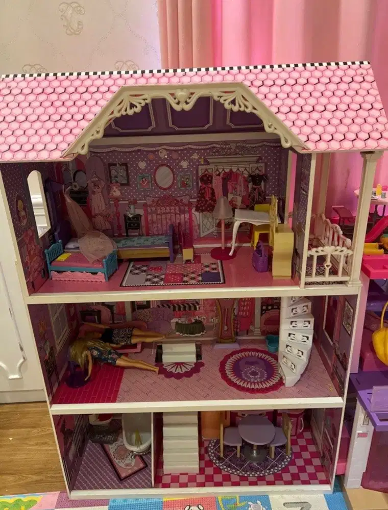rumah barbie kayu