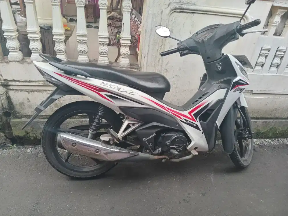 Honda revo jual cepat