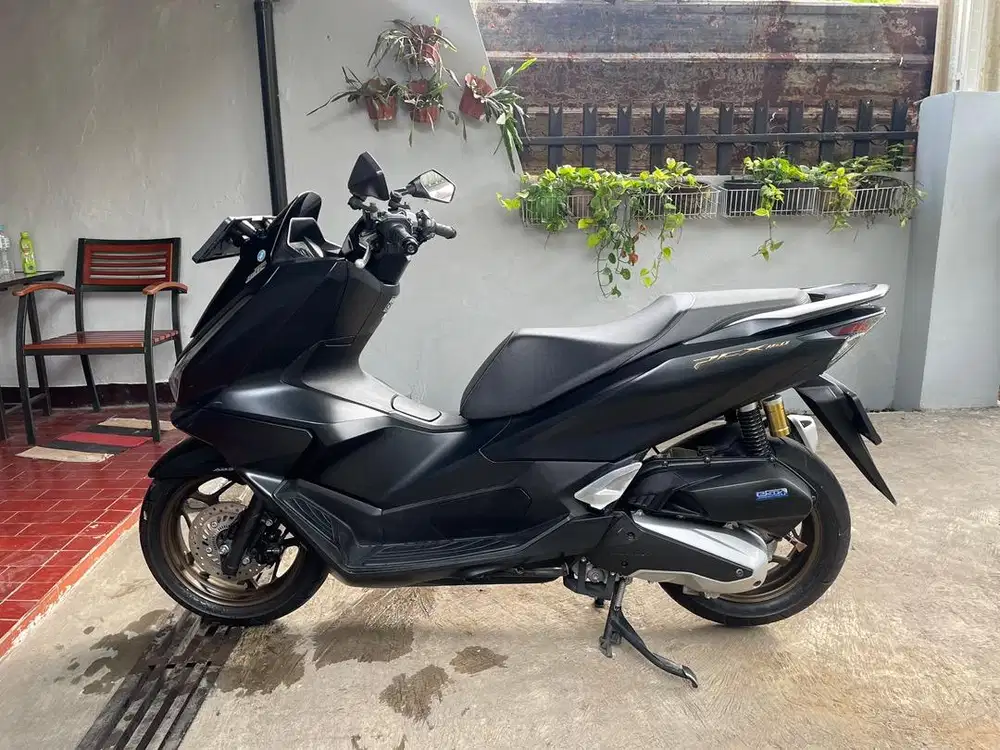 PCX 160 Roadsync Tipe Tertinggi Model 2025 Black Doff Pajak Panjang