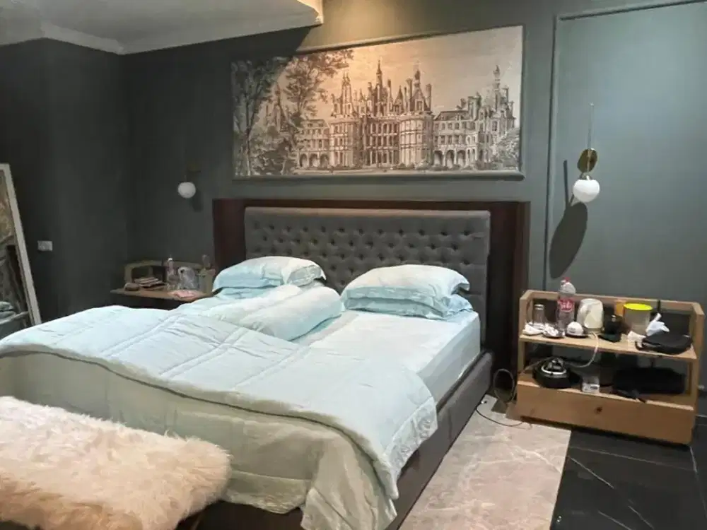 RUMAH MEWAH SUTERA NARADA ALAM SUTERA LINGKUNGAN NYAMAN