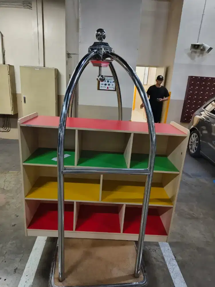 Jual lemari/rak buku abby informa