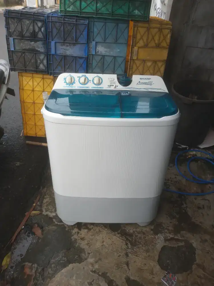 Do jual mesin cuci 2 tabung merek sharp