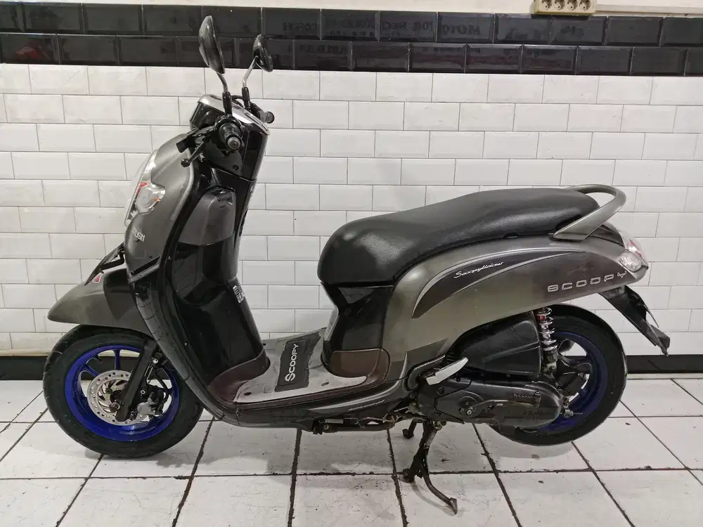 Honda scoopy donat 2017 mesin halus terawat