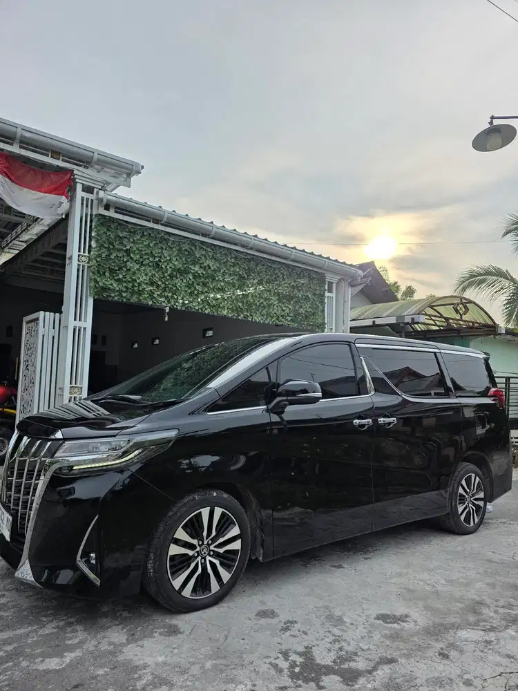 Toyota Alphard 2022 Bensin