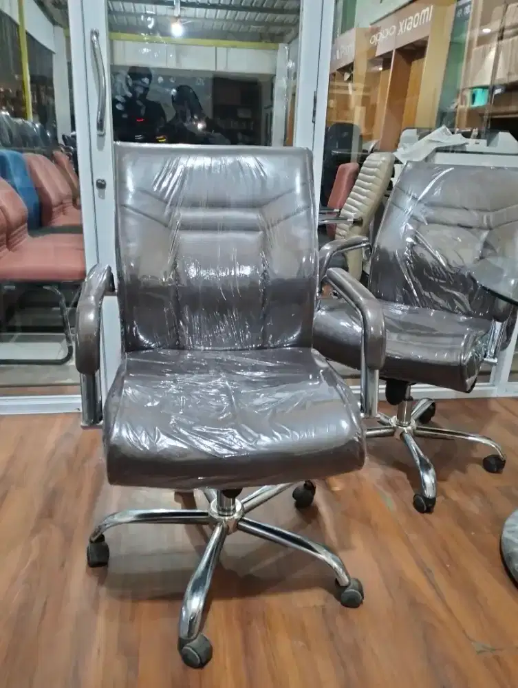 Kursi Direktur/kursi kantor hidrolik/kursi kerja