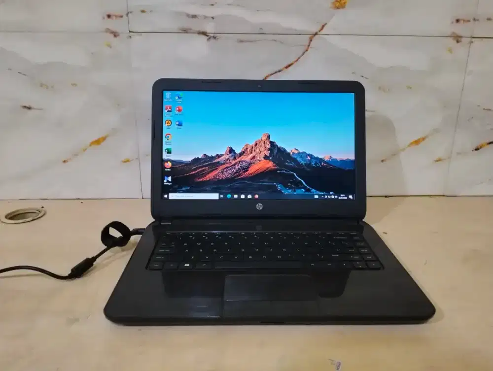 Laptop HP 14/AMD A8