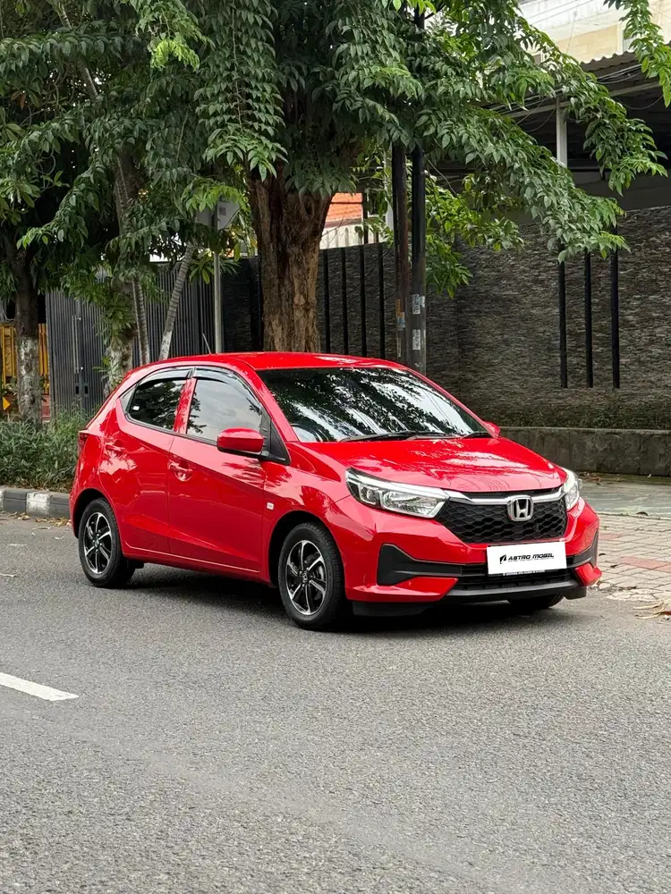 BRIO 2025 / 2024 Matic Bagus Murah Kredit Bekas Surabaya Lengkap