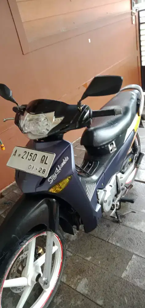 Di jual Supra x 125 th 2005