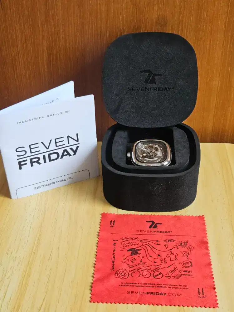 Jam Tangan Seven Friday - Used Like New Fullset Mulus