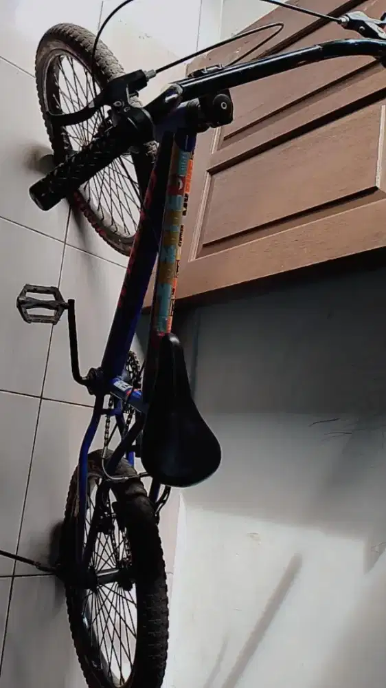 Jual aja sepeda merek centrum apalag itu