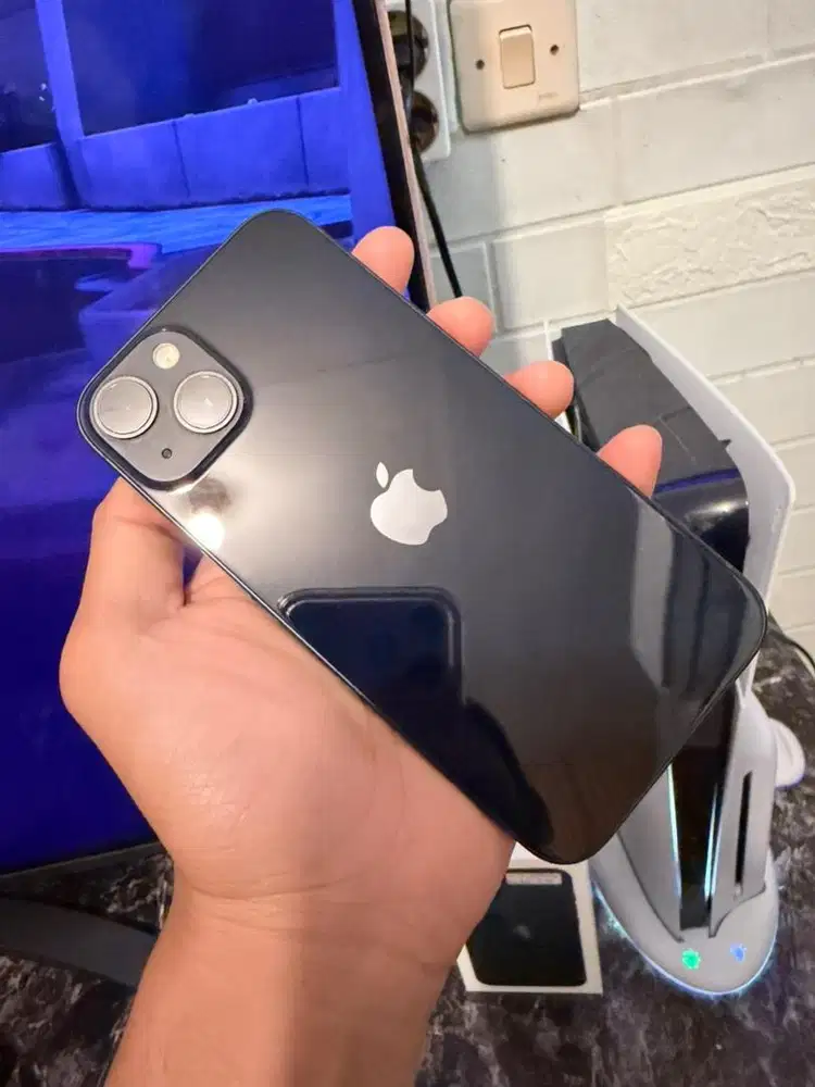 Iphone 13 128Gb bh 97 resmi ibox garansi panjang