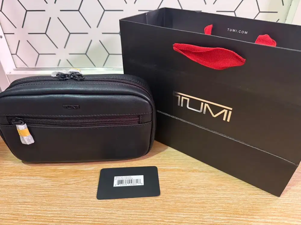 TUMI Zip Around Case Black Original