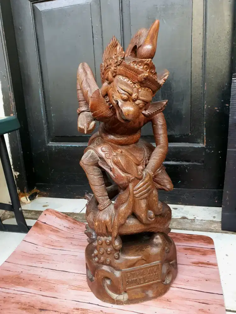 Patung Kayu Hanoman