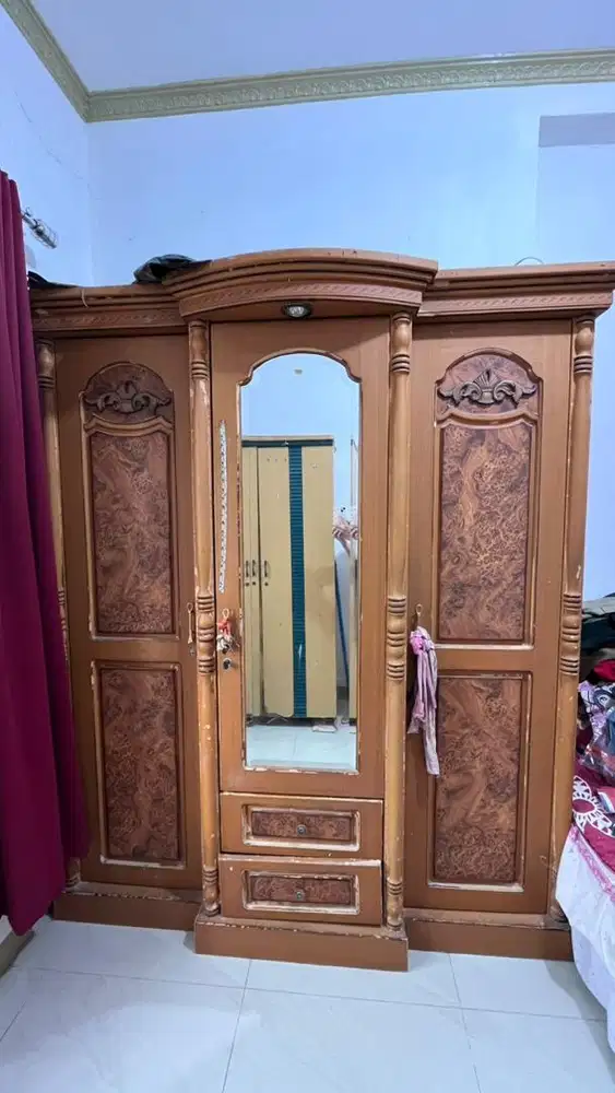 Dijual Lemari Pakaian