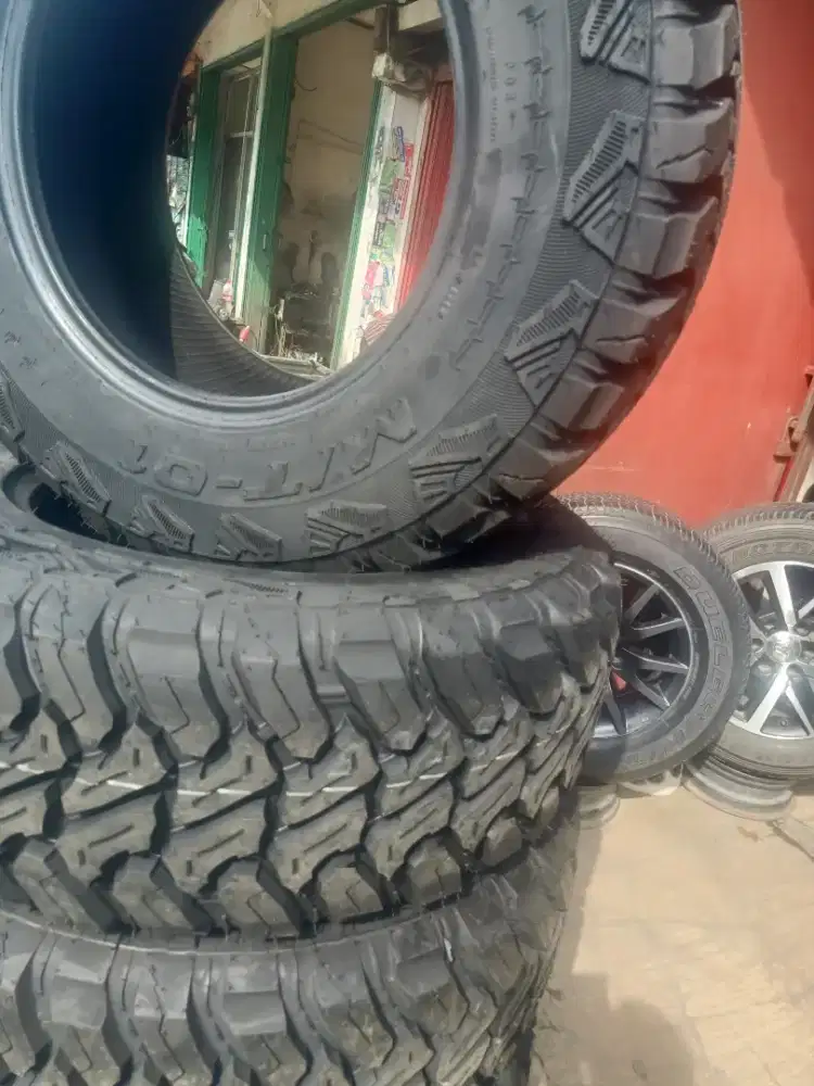 Accelera mt 35-12,5-18 ( th 2025 )