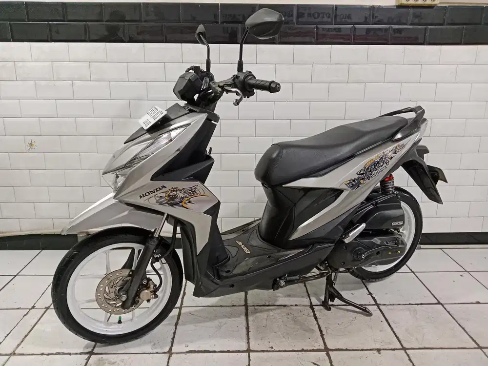 Honda beat street 2023 mesin halus terawat