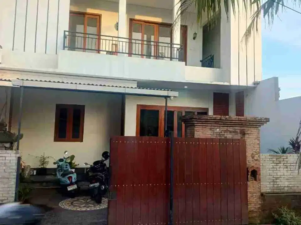 rumah blongkeker puri gading Jimbaran bali