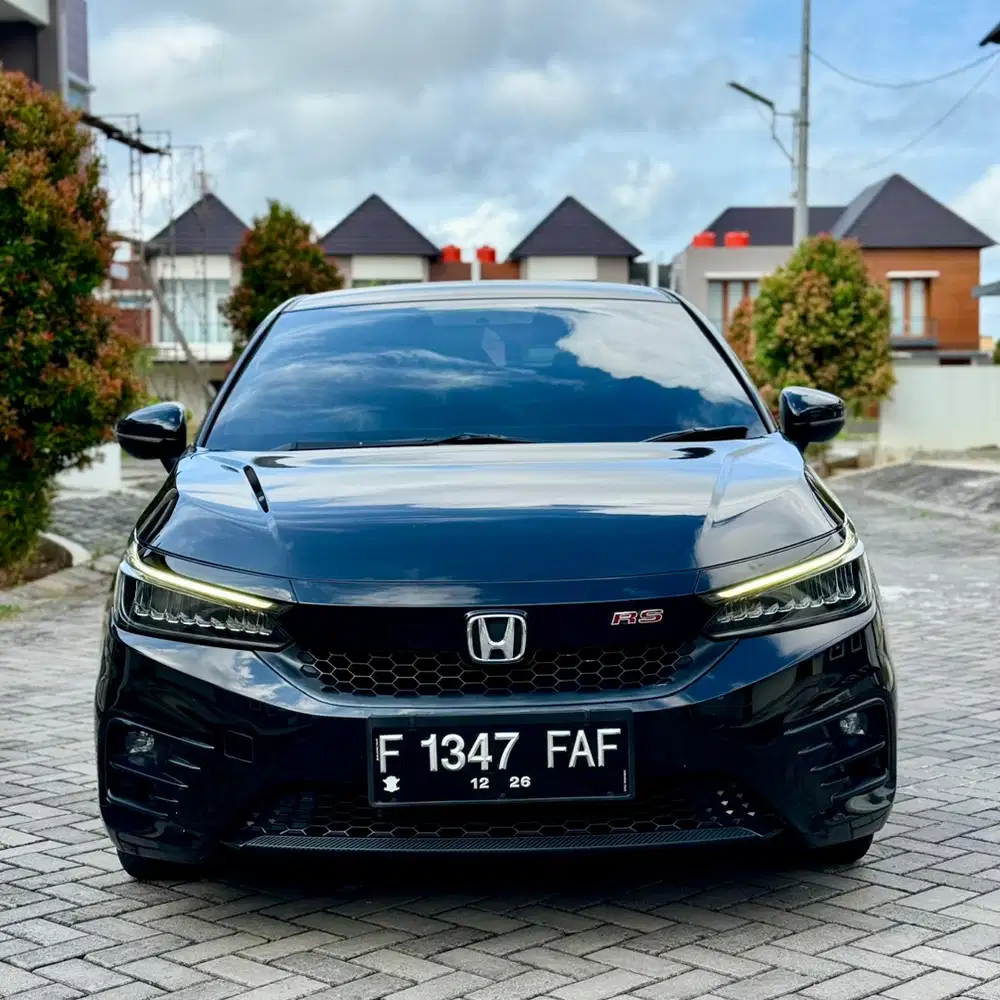 LOW KM CITY HB RS MATIC LIKENEW