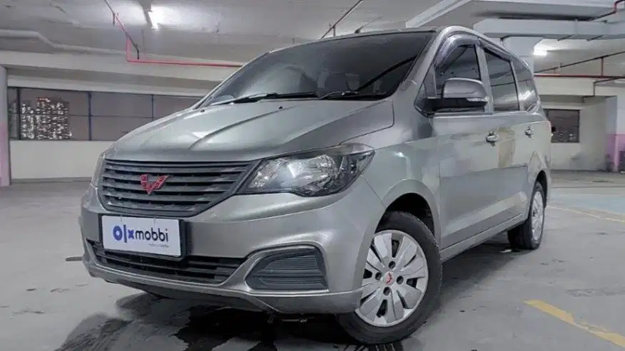 DP RENDAH Wuling Confero 1.5 Bensin-MT 2021 Silver