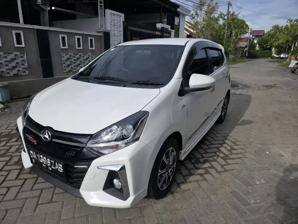 Di jual mobil Ayla R metik tahun 2021 surat hidup lengkap